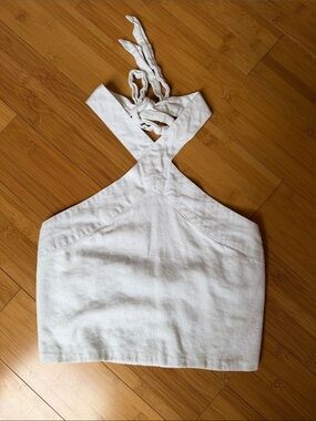 Abercrombie & Fitch White Cross-Back Halter Crop Size Small